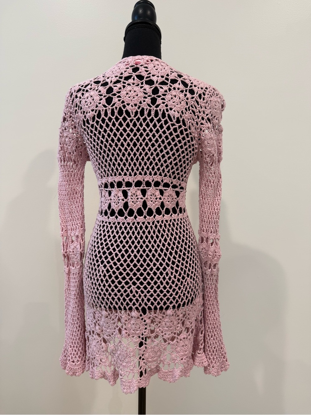 Sugar Thrillz Pink Crochet Bell Sleeve Mini Dress Swim Cover Up Size Large - Picture 3 of 5
